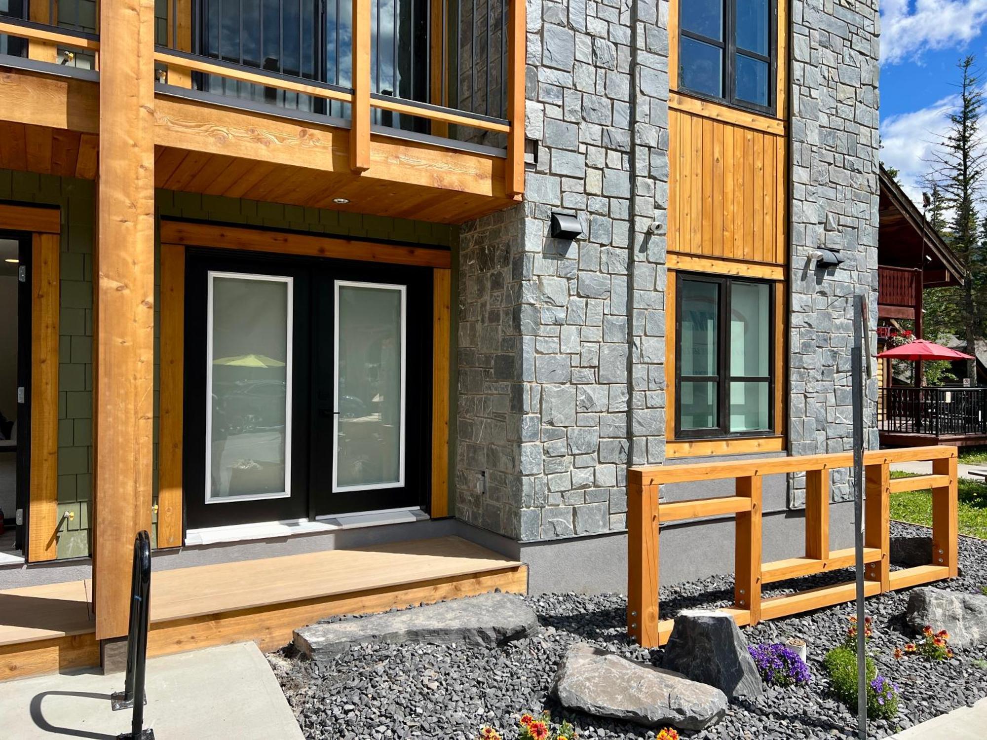 Special! New Downtown Mtn View Free Parking 2B&2B Apartamento Canmore Exterior foto