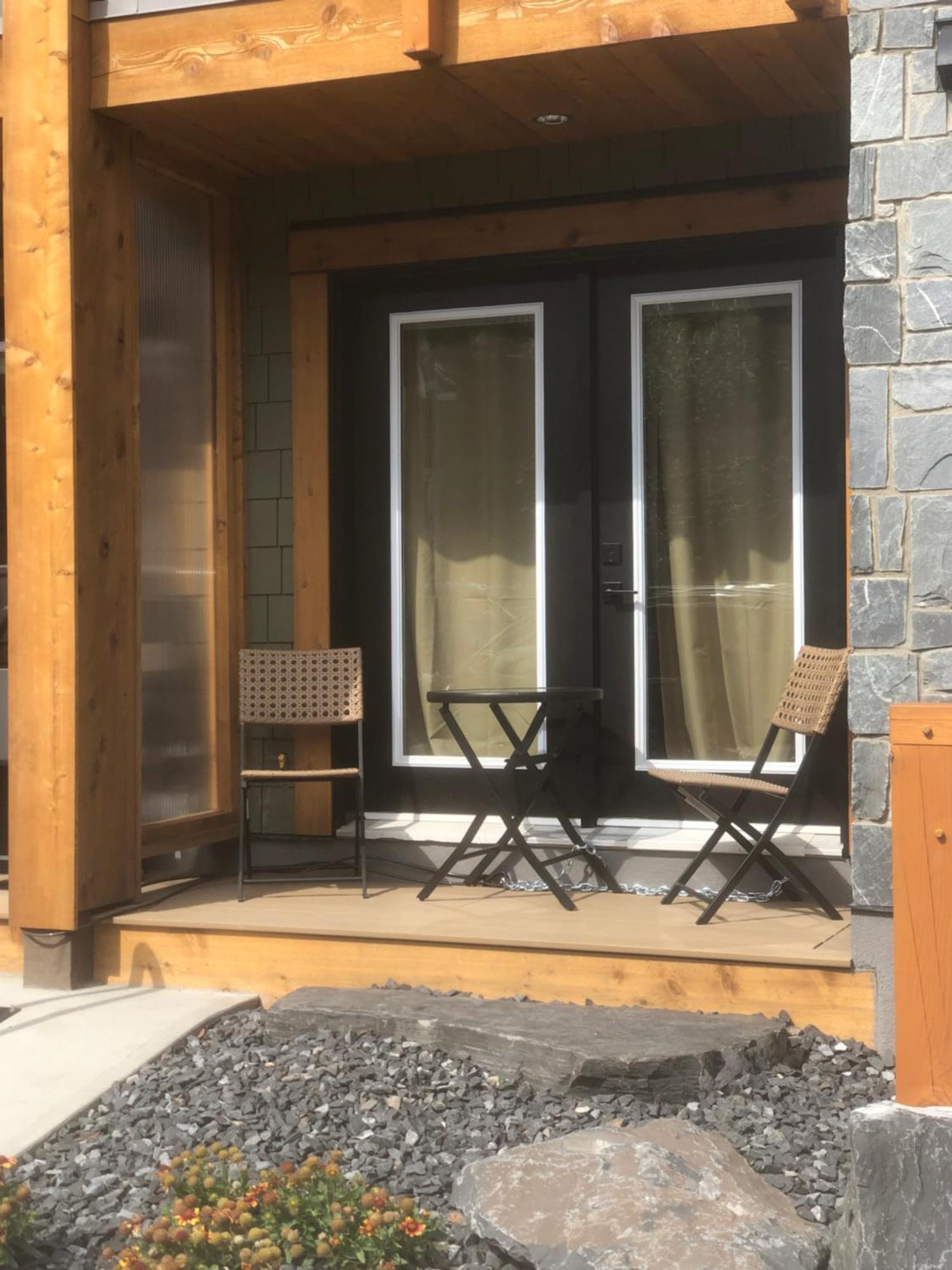 Special! New Downtown Mtn View Free Parking 2B&2B Apartamento Canmore Exterior foto